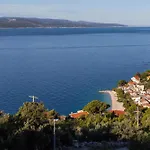 With Parking Space Krvavica, Makarska - 23540 *