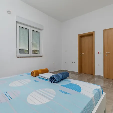 With Parking Space Krvavica, Makarska - 23540