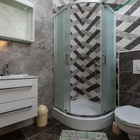 Apartman With Parking Space Krvavica, Makarska - 23540 Baska Voda